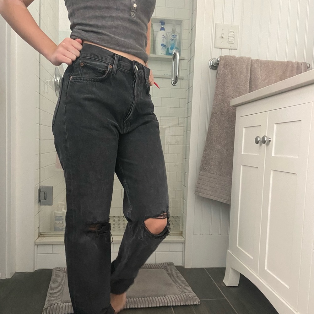 Black ripped mom jeans